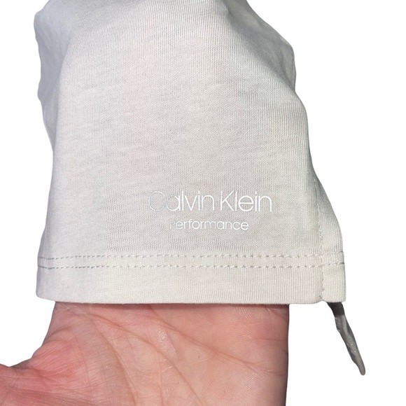 CALVIN KLEIN PERFORMANCE 100% Cotton Rolled Cuff Crop Top XL NWT - Picture 2 of 8